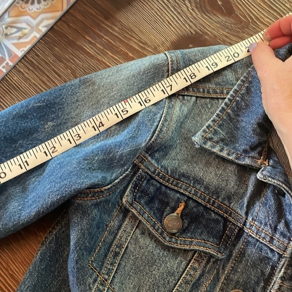 Worn once Jean jacket child - Picture 2 of 9